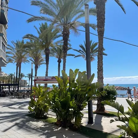 Almuden's Apartment, High-speed Free Wifi, 250m To Beach, The Center Of Apartment